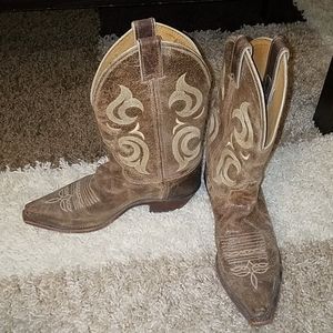 Justin boots size 8.5 womens cowboy boots western